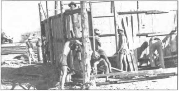 Иллюстрация к книге — Мы атакуем с небес [i_044.jpg]