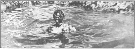 Иллюстрация к книге — Мы атакуем с небес [i_046.jpg]