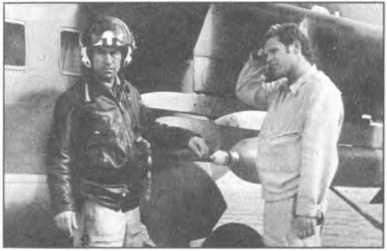 Иллюстрация к книге — Мы атакуем с небес [i_060.jpg]