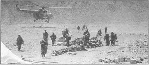 Иллюстрация к книге — Мы атакуем с небес [i_100.jpg]