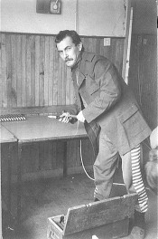 Иллюстрация к книге — Сербский закат [i_014.jpg]