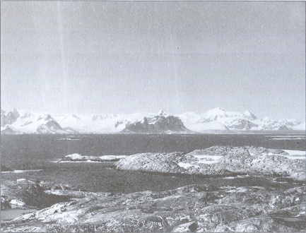 Иллюстрация к книге — Загадки Шестого континента [i_012.jpg]