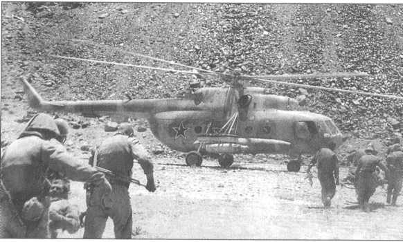 Иллюстрация к книге — ВДВ. С неба - в бой [i_050.jpg]