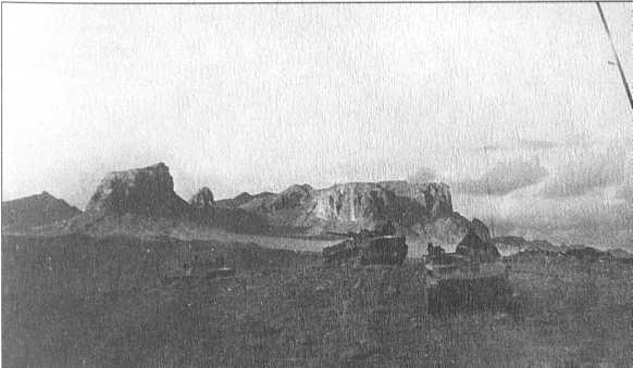 Иллюстрация к книге — ВДВ. С неба - в бой [i_056.jpg]