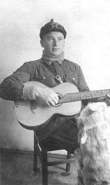 Иллюстрация к книге — На "Ишаках" и "МиГах"! 16-й гвардейский в начале войны [i_002.jpg]