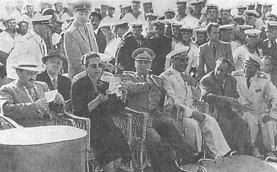 Иллюстрация к книге — Мы - дети войны. Воспоминания военного летчика-испытателя [i_028.jpg]