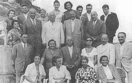 Иллюстрация к книге — Мы - дети войны. Воспоминания военного летчика-испытателя [i_029.jpg]