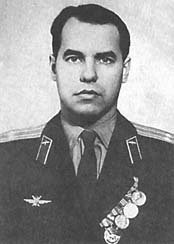 Иллюстрация к книге — Мы - дети войны. Воспоминания военного летчика-испытателя [i_043.jpg]