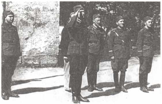 Иллюстрация к книге — Украинский легион [i_014.jpg]