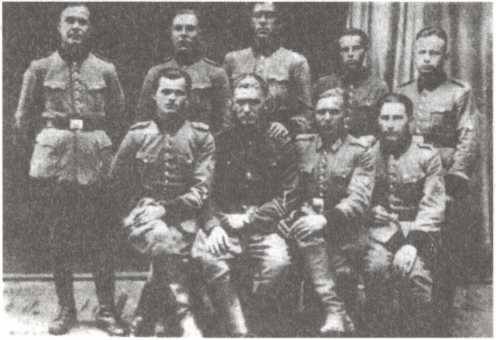 Иллюстрация к книге — Украинский легион [i_015.jpg]