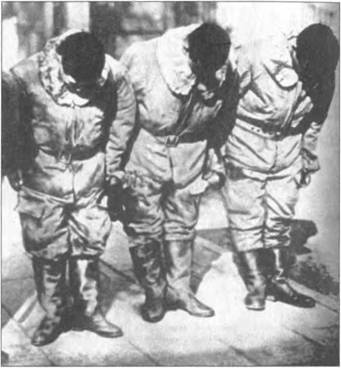 Иллюстрация к книге — Обратная сторона войны [i_017.jpg]