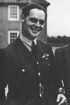 Иллюстрация к книге — Безногий ас [_05.jpg]