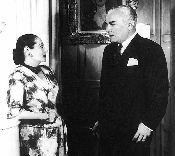 Иллюстрация к книге — Елена Рубинштейн. Женщина, сотворившая красоту [i_009.jpg]