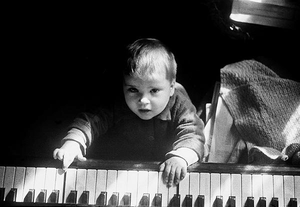 Иллюстрация к книге — Счастливая девочка растет [i_019.jpg]