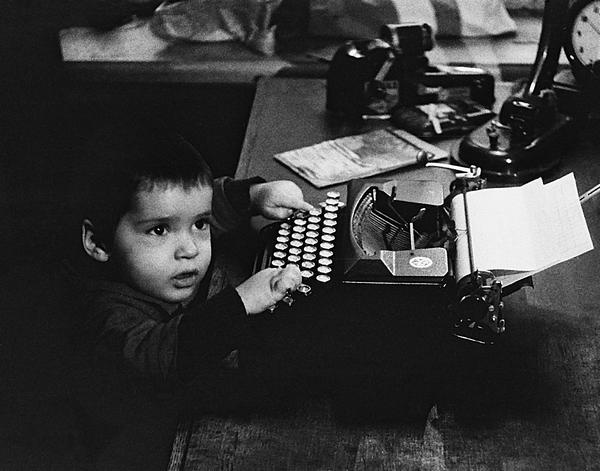 Иллюстрация к книге — Счастливая девочка растет [i_020.jpg]