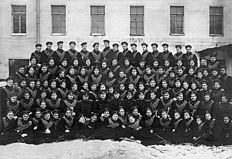 Иллюстрация к книге — Не изменяя присяге [Autogen_eBook_id3.jpg]