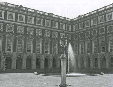 Иллюстрация к книге — Лондон. Прогулки по столице мира [i_042.jpg]