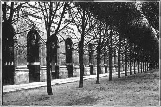 Иллюстрация к книге — Рассказы веера [img29E3.jpg]