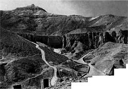 Иллюстрация к книге — Нефертити и Эхнатон [i_050.jpg]