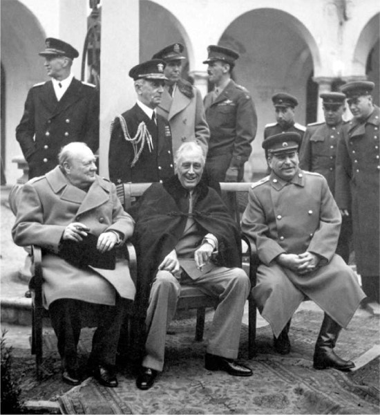 Иллюстрация к книге — Гитлер_директория [i_031.jpg]