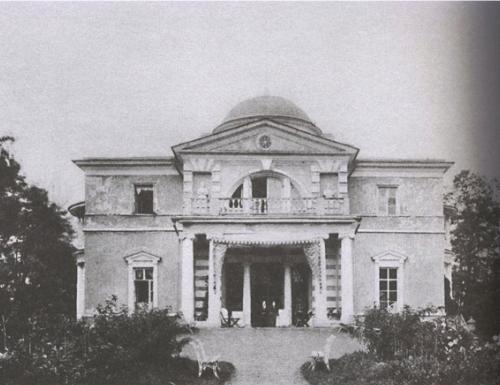 Иллюстрация к книге — Боярские дворы [i_027.jpg]