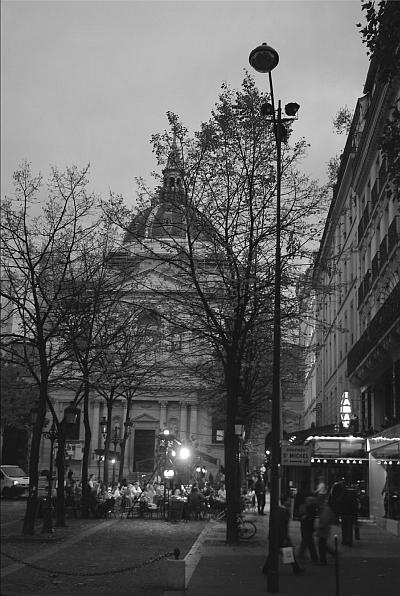 Иллюстрация к книге — Записки маленького человека эпохи больших свершений [i_003.jpg]