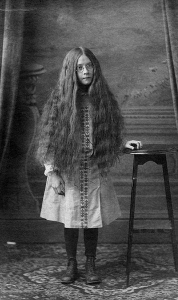 Иллюстрация к книге — Город Пустых. Побег из дома странных детей [i_059.jpg]