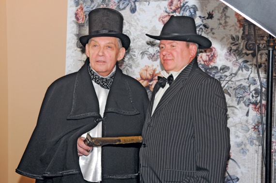 Иллюстрация к книге — Последний идол [i_059.jpg]