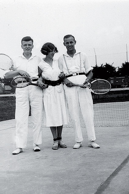 Иллюстрация к книге — Танцующая в Аушвице [i_034.jpg]