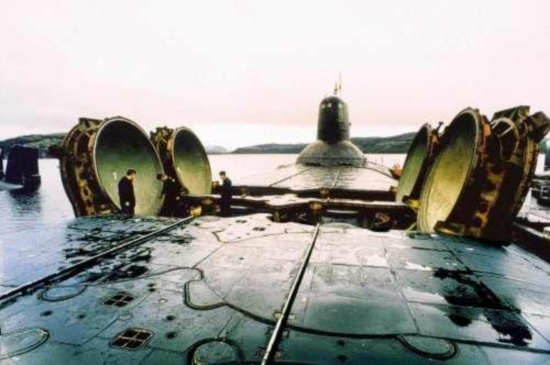 Иллюстрация к книге — Последний герой нашего времени [i_003.jpg]