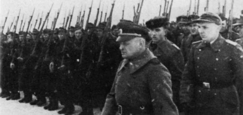 Иллюстрация к книге — Власов против Сталина. Трагедия русской освободительной армии 1944-1945 год [i_031.jpg]