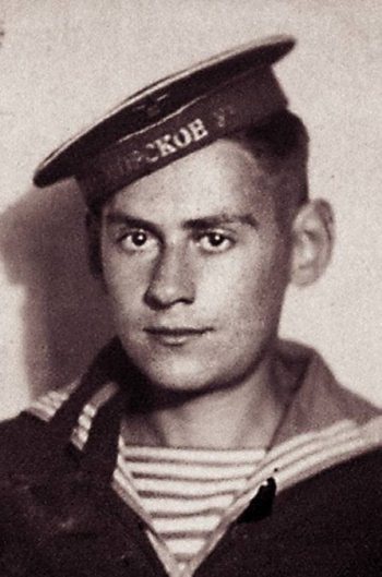 Иллюстрация к книге — Странники войны. Воспоминания детей писателей. 1941-1944 [Autogen_eBook_id196.jpg]