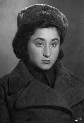 Иллюстрация к книге — За плечами ХХ век [Autogen_eBook_id15.jpg]