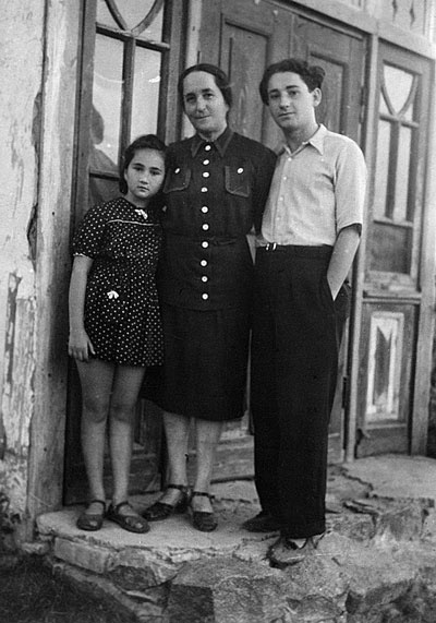 Иллюстрация к книге — За плечами ХХ век [Autogen_eBook_id44.jpg]