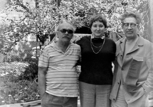 Иллюстрация к книге — За плечами ХХ век [Autogen_eBook_id53.jpg]