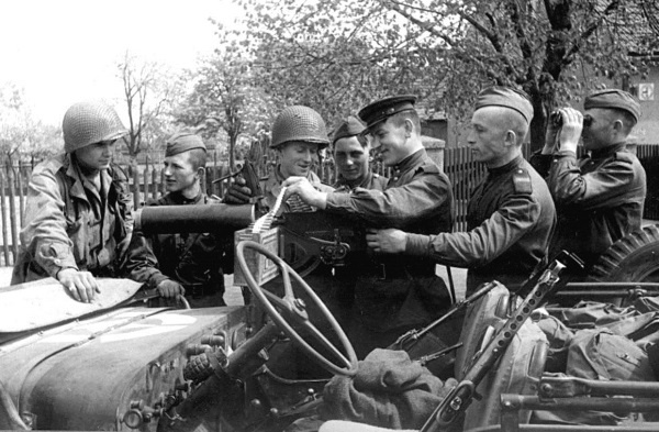 Иллюстрация к книге — Англосаксонская мировая империя [i_030.jpg]