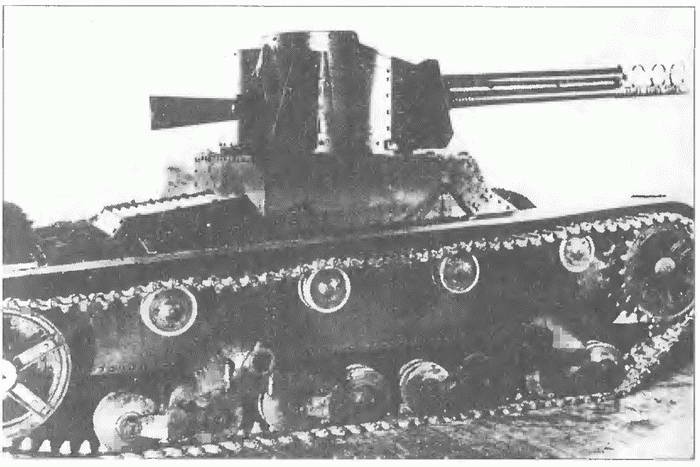 Иллюстрация к книге — Большой блеф Тухачевского. Как перевооружалась Красная армия [i_033.jpg]