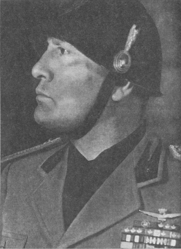 Иллюстрация к книге — Адмирал Октябрьский против Муссолини [_02.jpg]