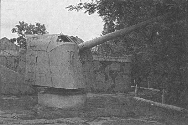 Иллюстрация к книге — Адмирал Октябрьский против Муссолини [_24.jpg]