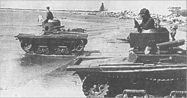 Иллюстрация к книге — Адмирал Октябрьский против Муссолини [_28.jpg]