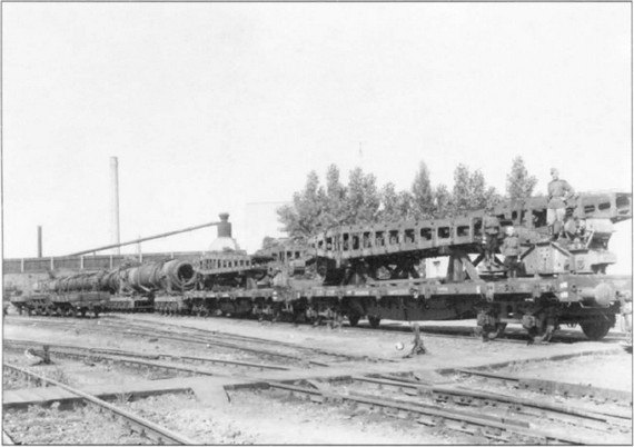 Иллюстрация к книге — Время больших пушек. Битвы за Ленинград и Севастополь [Autogen_eBook_id108.jpg]