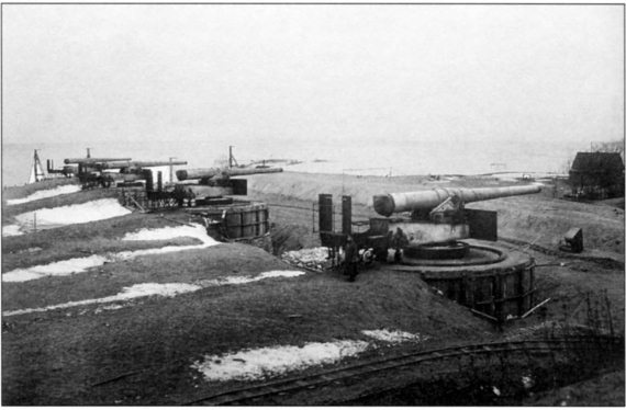 Иллюстрация к книге — Время больших пушек. Битвы за Ленинград и Севастополь [Autogen_eBook_id53.jpg]