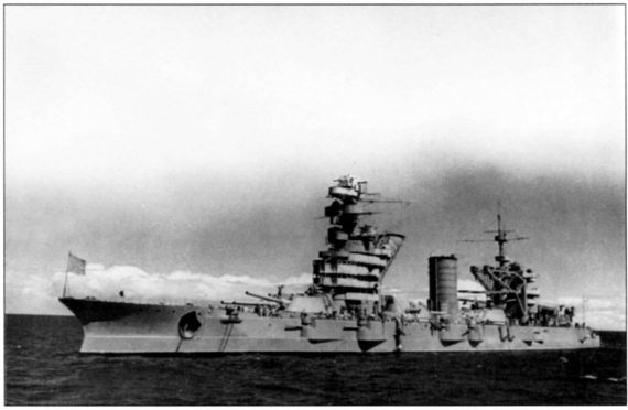 Иллюстрация к книге — Время больших пушек. Битвы за Ленинград и Севастополь [Autogen_eBook_id66.jpg]