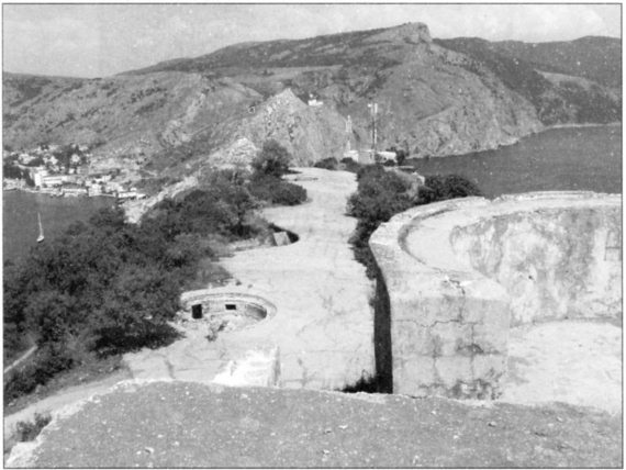 Иллюстрация к книге — Время больших пушек. Битвы за Ленинград и Севастополь [Autogen_eBook_id93.jpg]