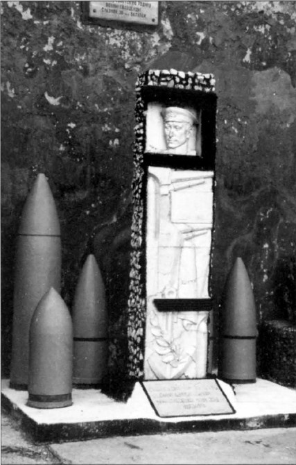 Иллюстрация к книге — Время больших пушек. Битвы за Ленинград и Севастополь [Autogen_eBook_id95.jpg]