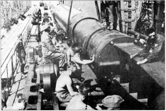 Иллюстрация к книге — Время больших пушек. Битвы за Ленинград и Севастополь [Autogen_eBook_id99.jpg]