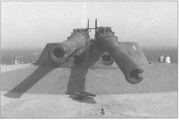 Иллюстрация к книге — Короткий век блистательной империи [i_033.jpg]