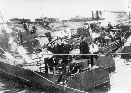 Иллюстрация к книге — Наша великая мифология. Четыре гражданских войны с XI по XX век [i_027.jpg]