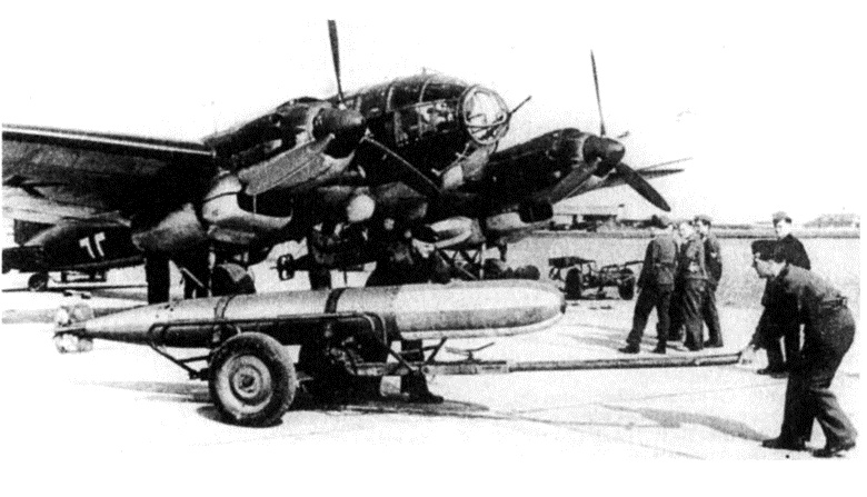 Иллюстрация к книге — Торпедоносцы в бою. Их звали "смертниками" [i_068.jpg]