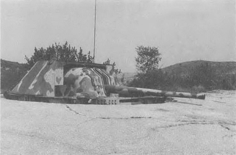 Иллюстрация к книге — Трагедии Севастопольской крепости [i_074.jpg]